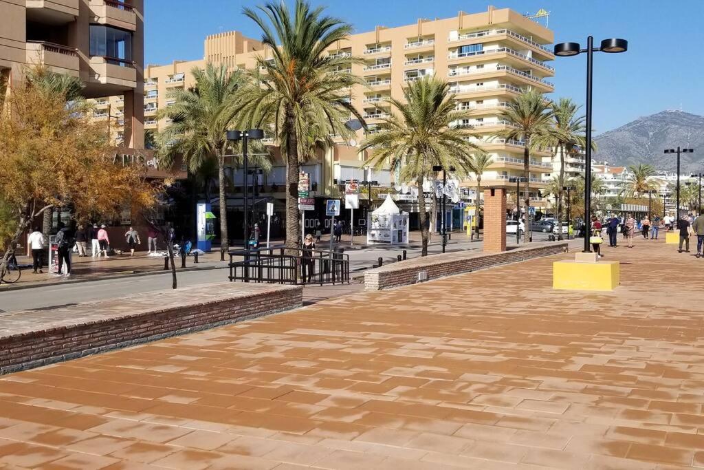 Stunning Fuengirola Gem With City And Sea Views エクステリア 写真