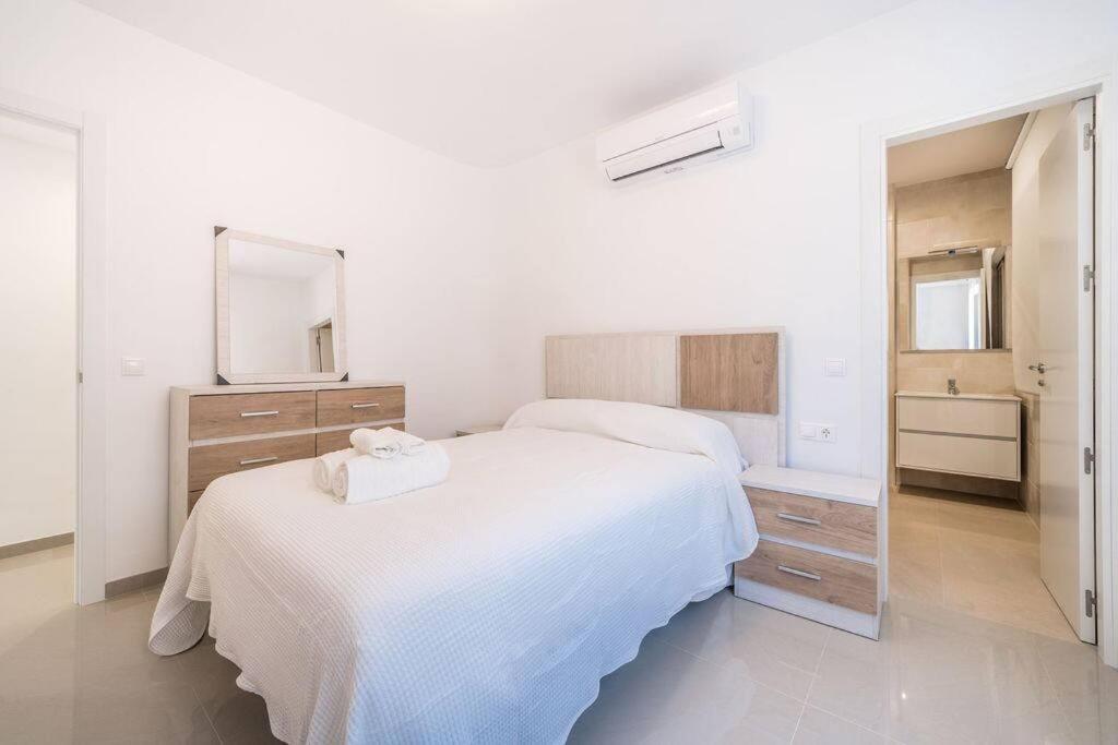 Stunning Fuengirola Gem With City And Sea Views エクステリア 写真
