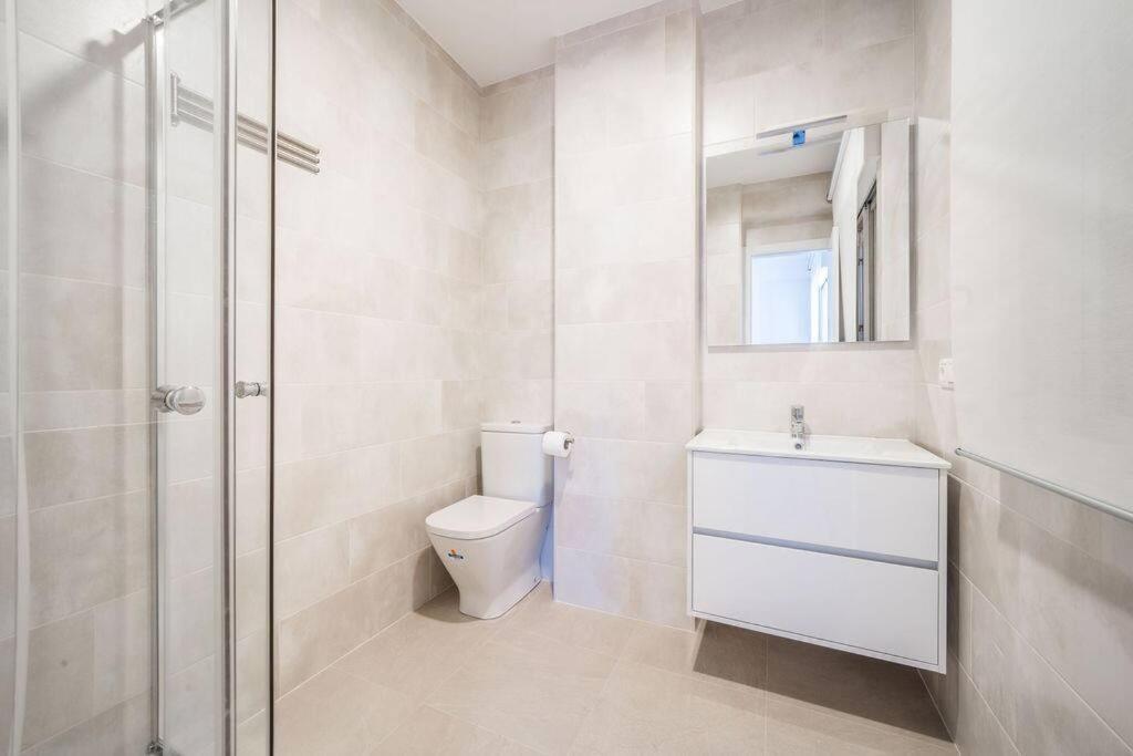 Stunning Fuengirola Gem With City And Sea Views エクステリア 写真